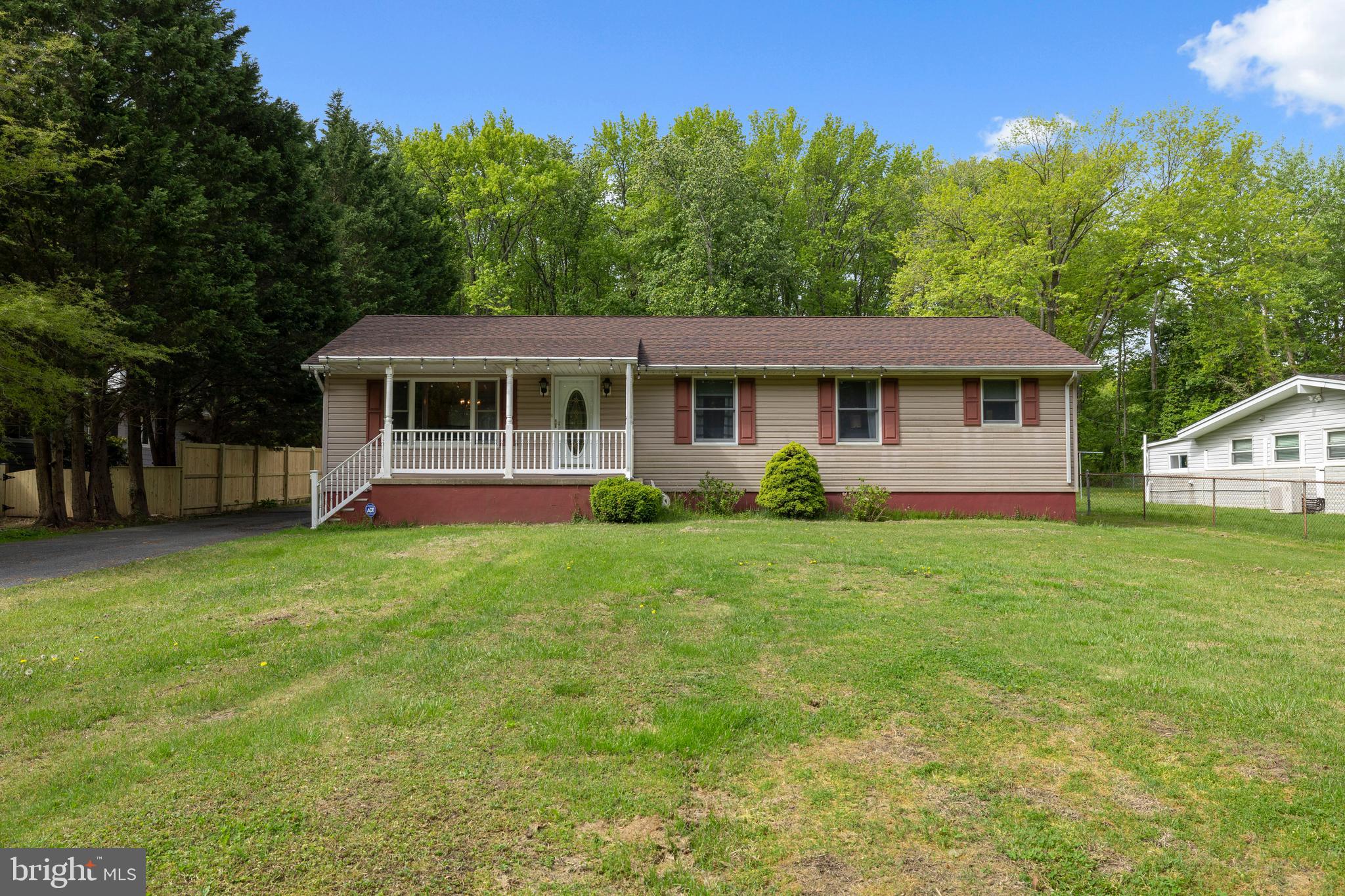 ROCKAWAY BEACH - Residential