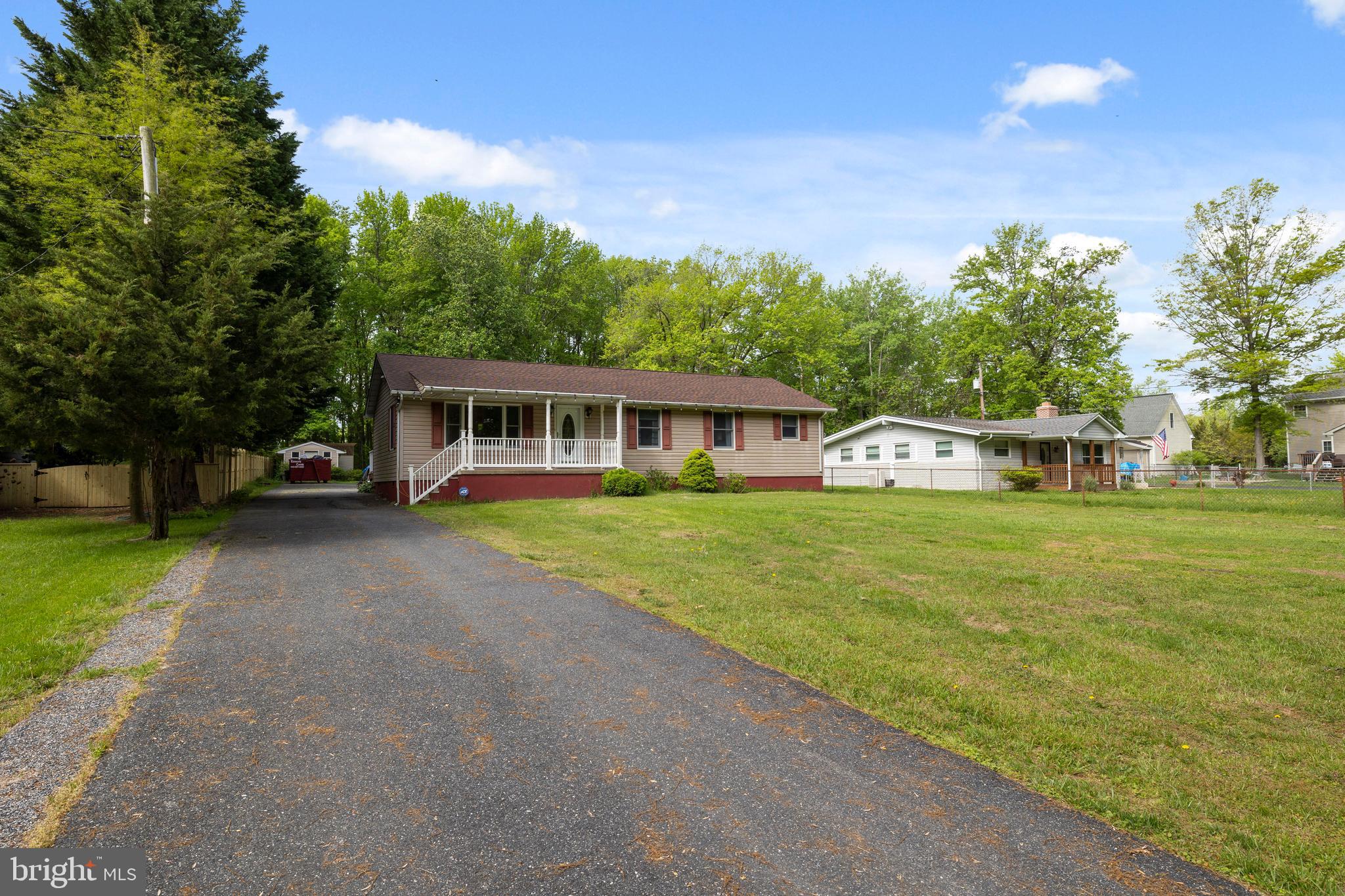 ROCKAWAY BEACH - Residential