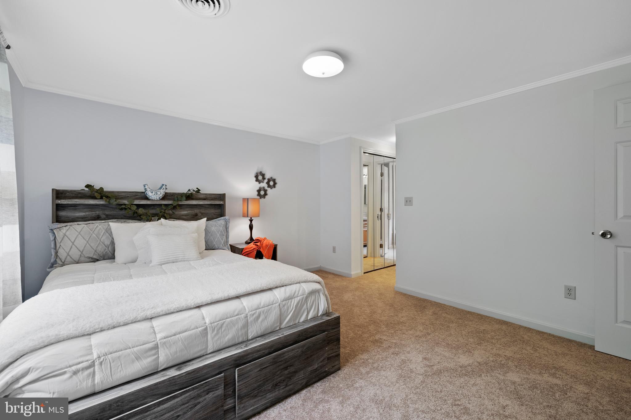 ROCKAWAY BEACH - Residential