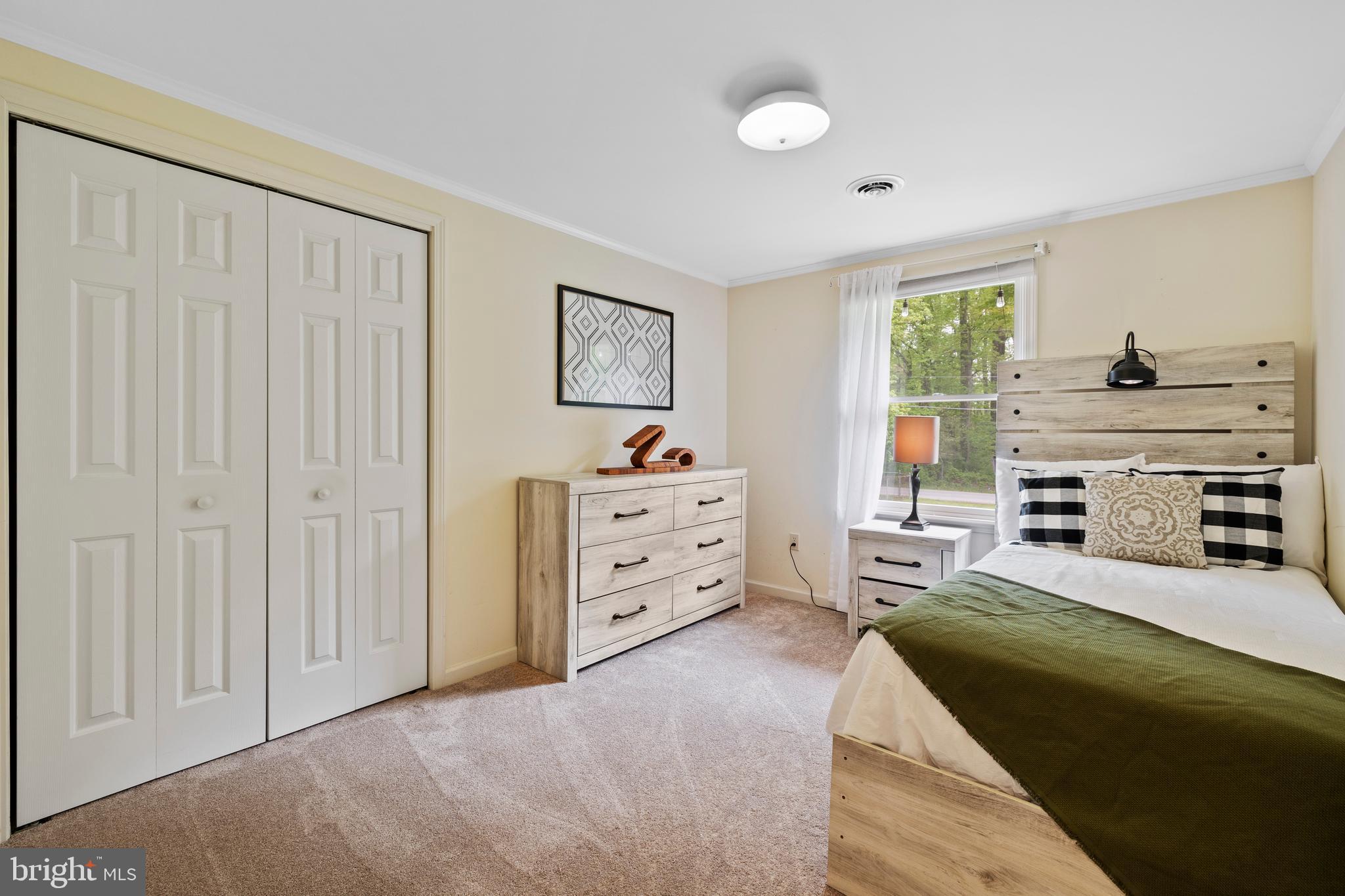 ROCKAWAY BEACH - Residential