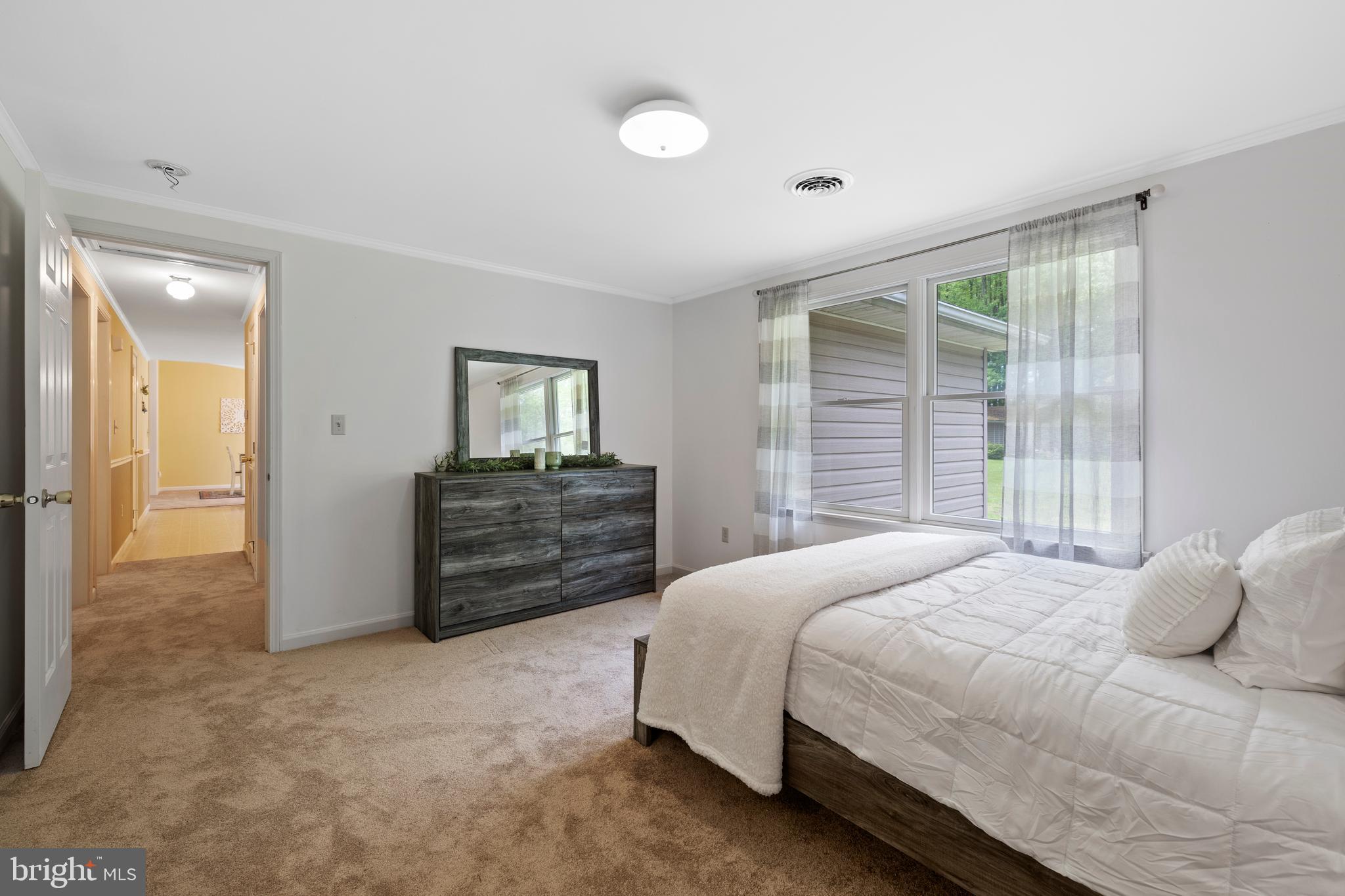 ROCKAWAY BEACH - Residential