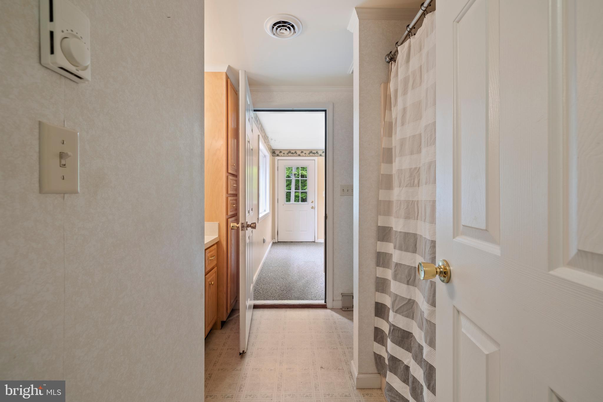 ROCKAWAY BEACH - Residential