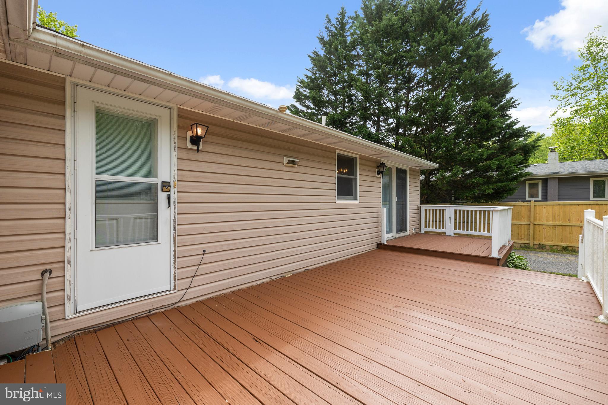 ROCKAWAY BEACH - Residential