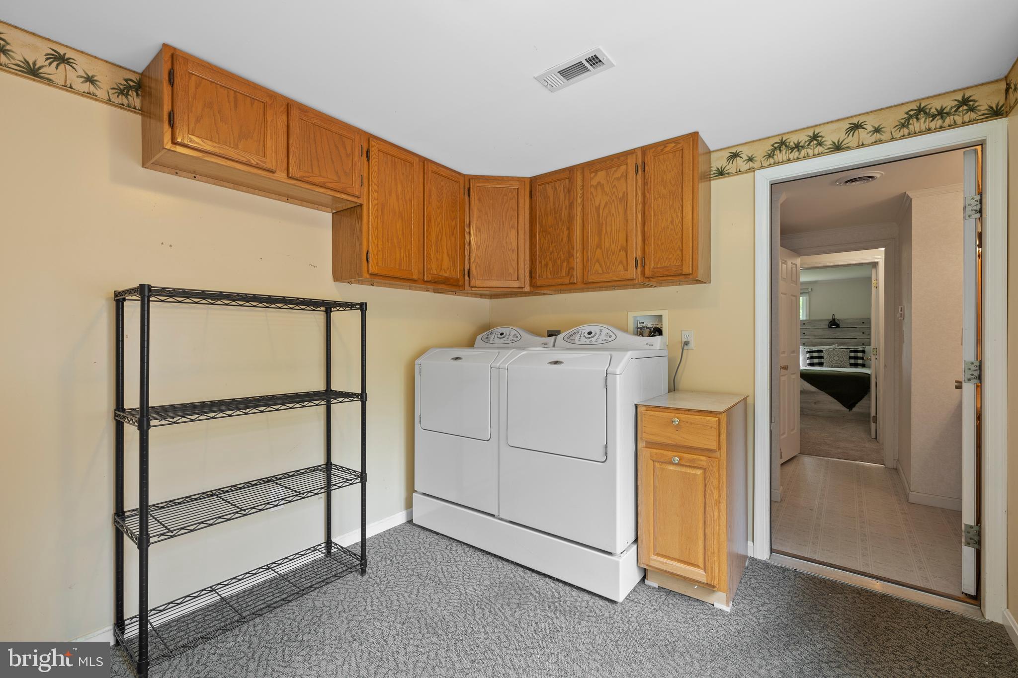 ROCKAWAY BEACH - Residential