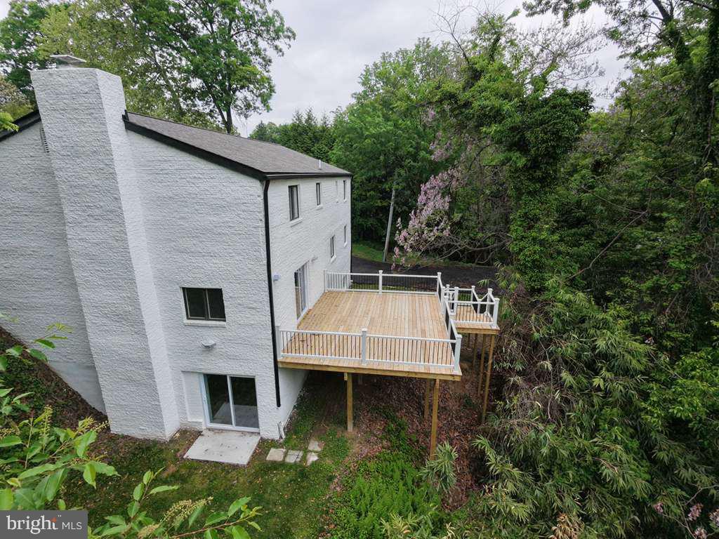TOWSON ESTATES - Residential