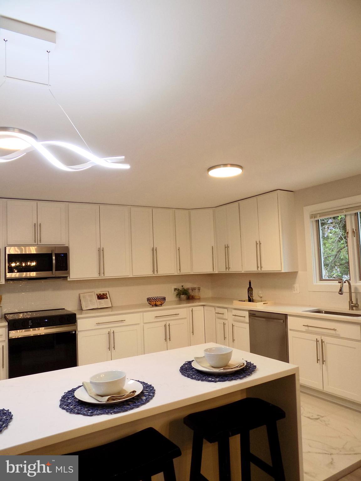 TOWSON ESTATES - Residential