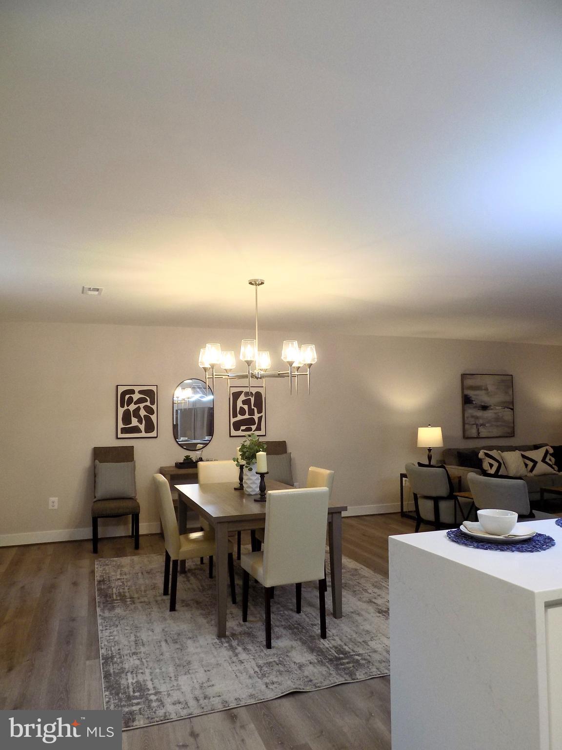 TOWSON ESTATES - Residential