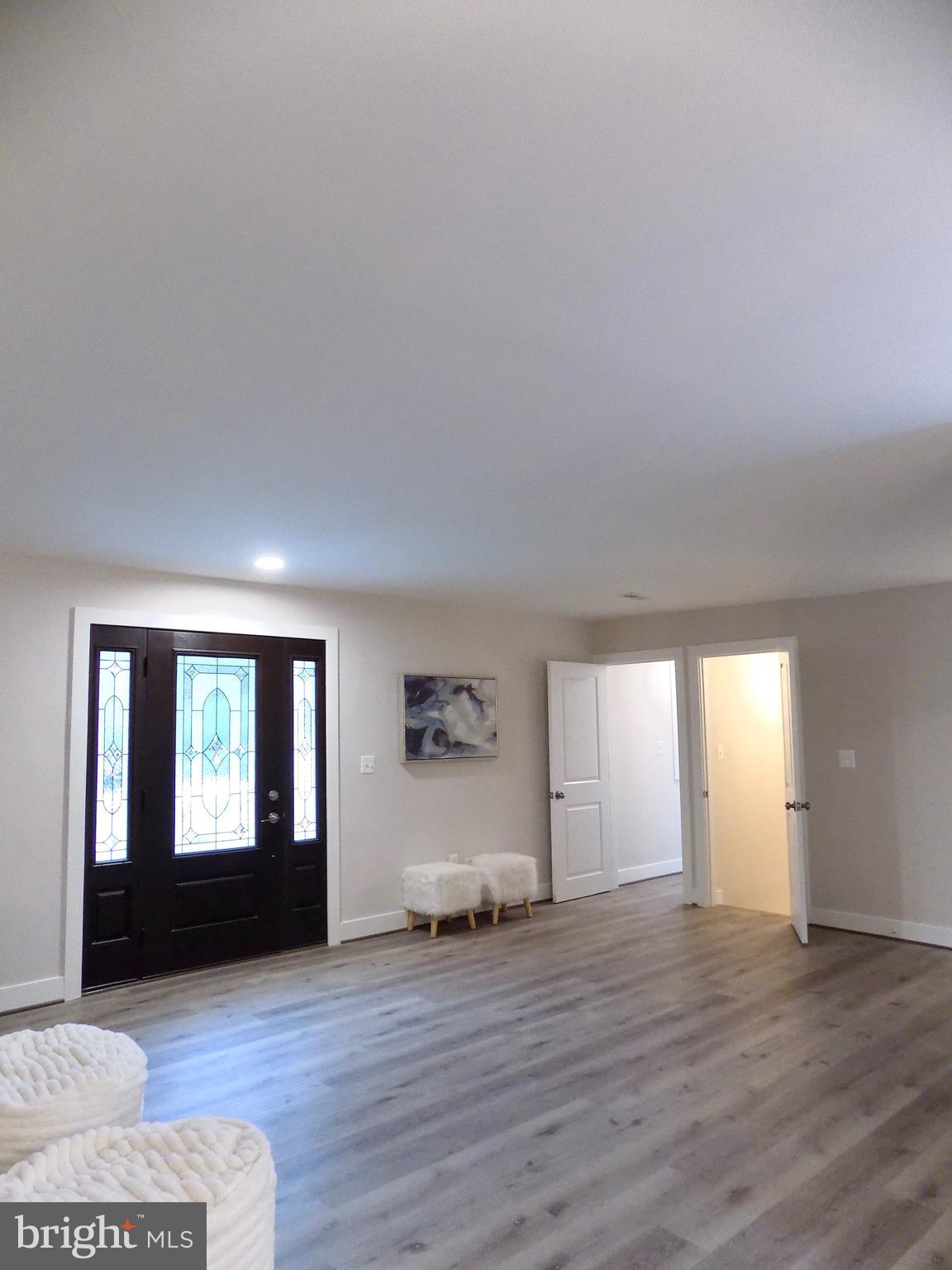 TOWSON ESTATES - Residential