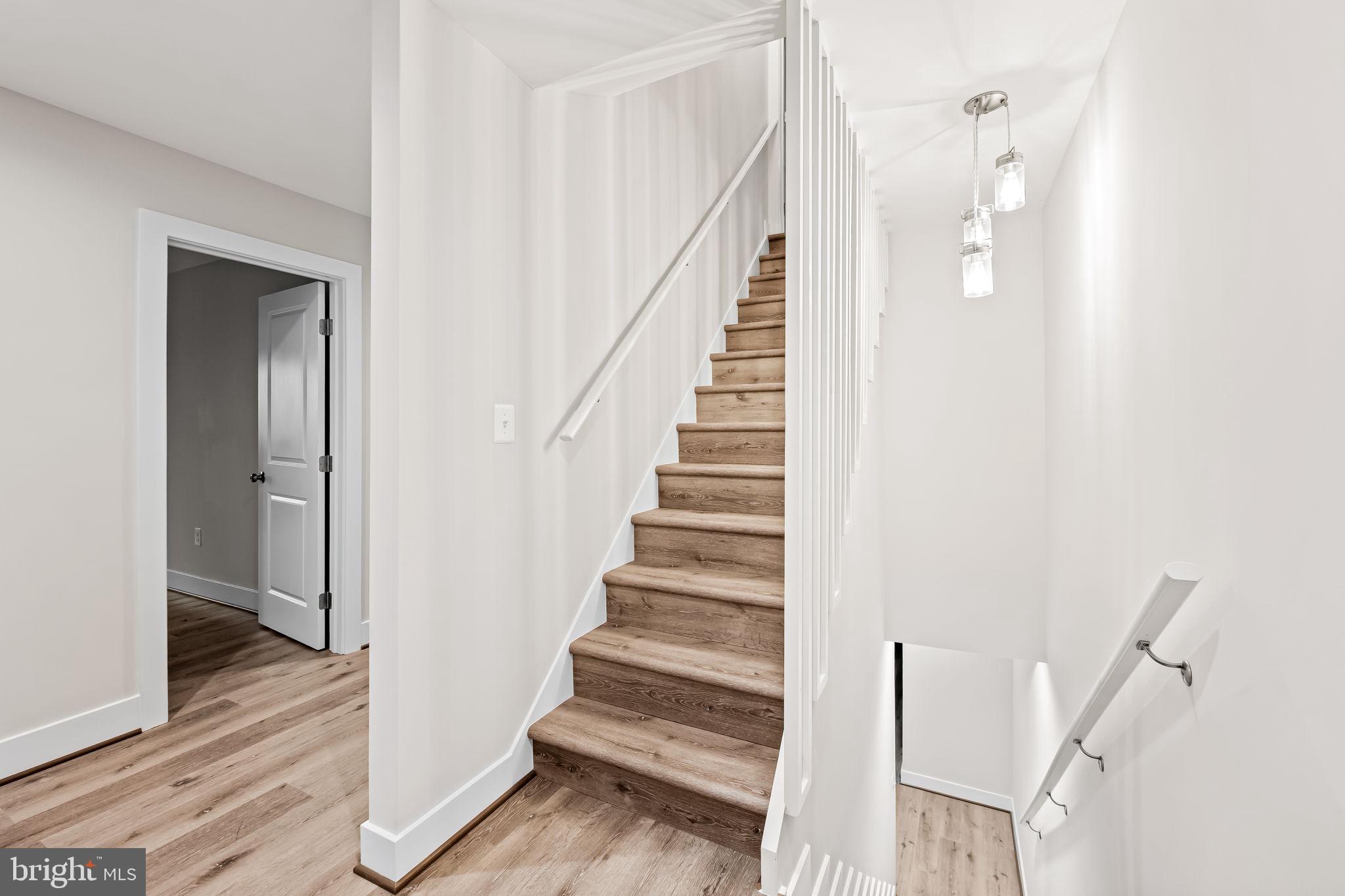 TOWSON ESTATES - Residential