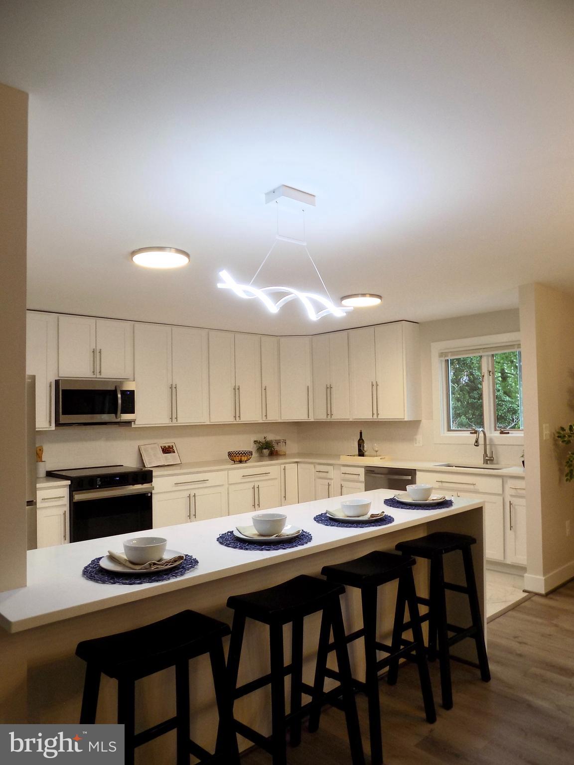 TOWSON ESTATES - Residential