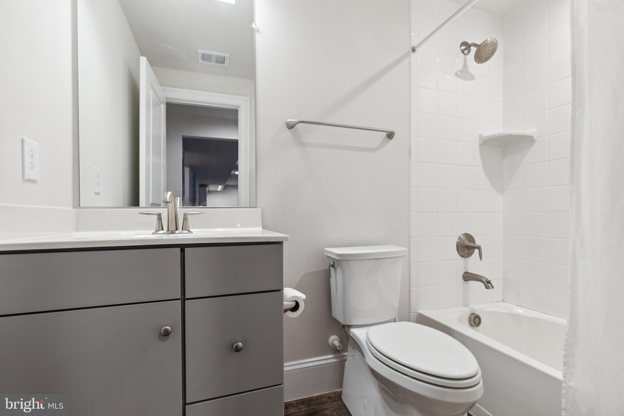 MALLARD LANDING - Residential Lease