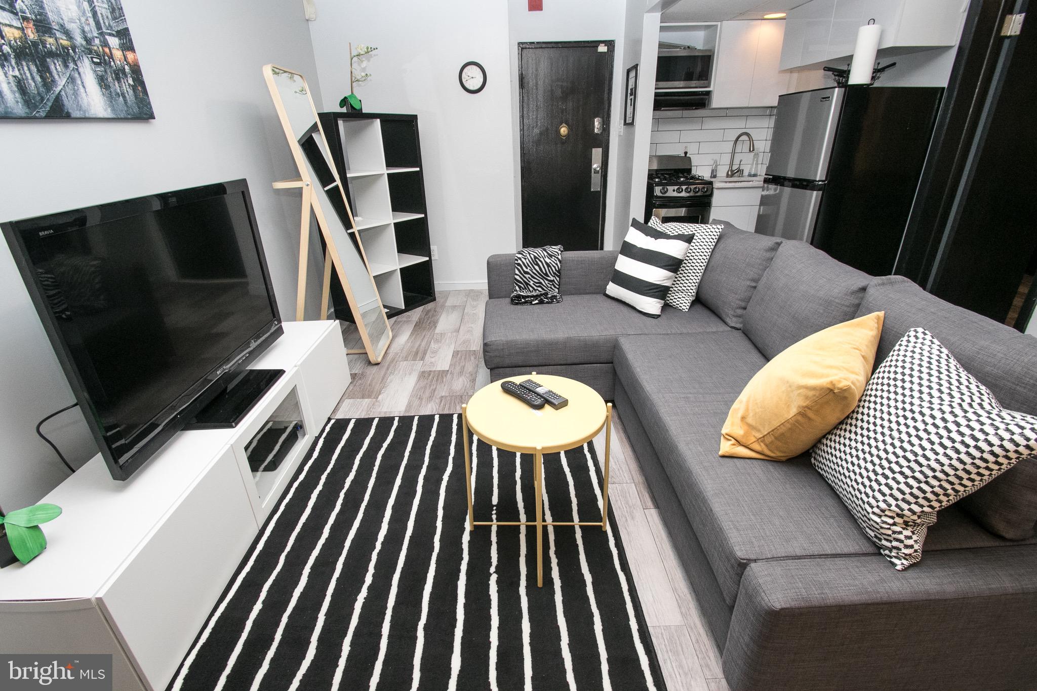 2135 WALNUT STREET 304