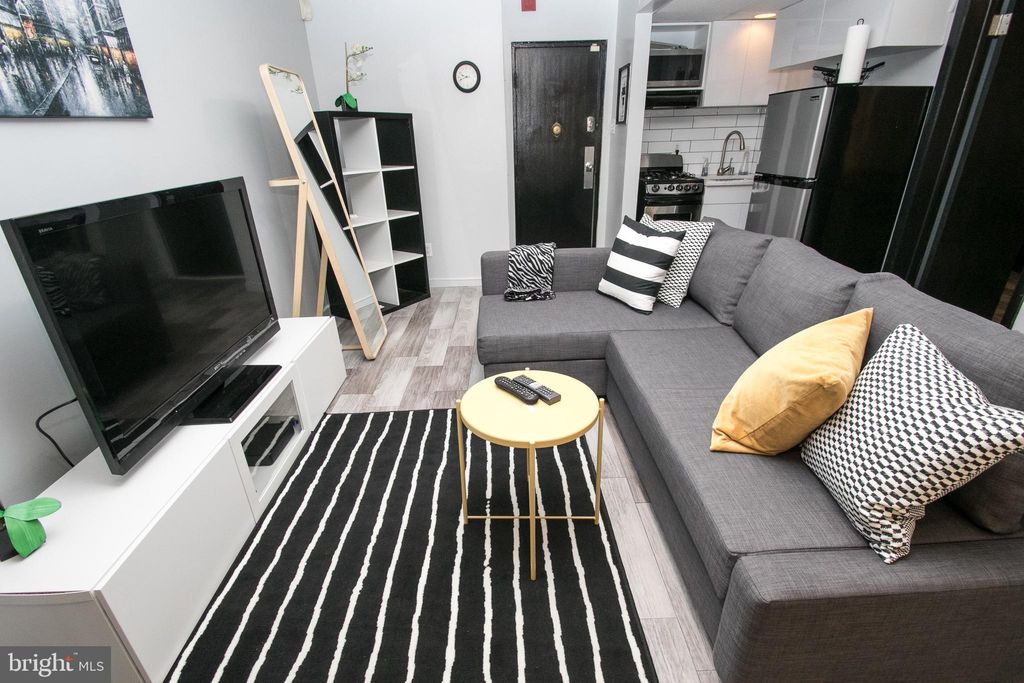 Photo of 2135 Walnut Street #304, PHILADELPHIA, PA 19103 (MLS # PAPH2558200)