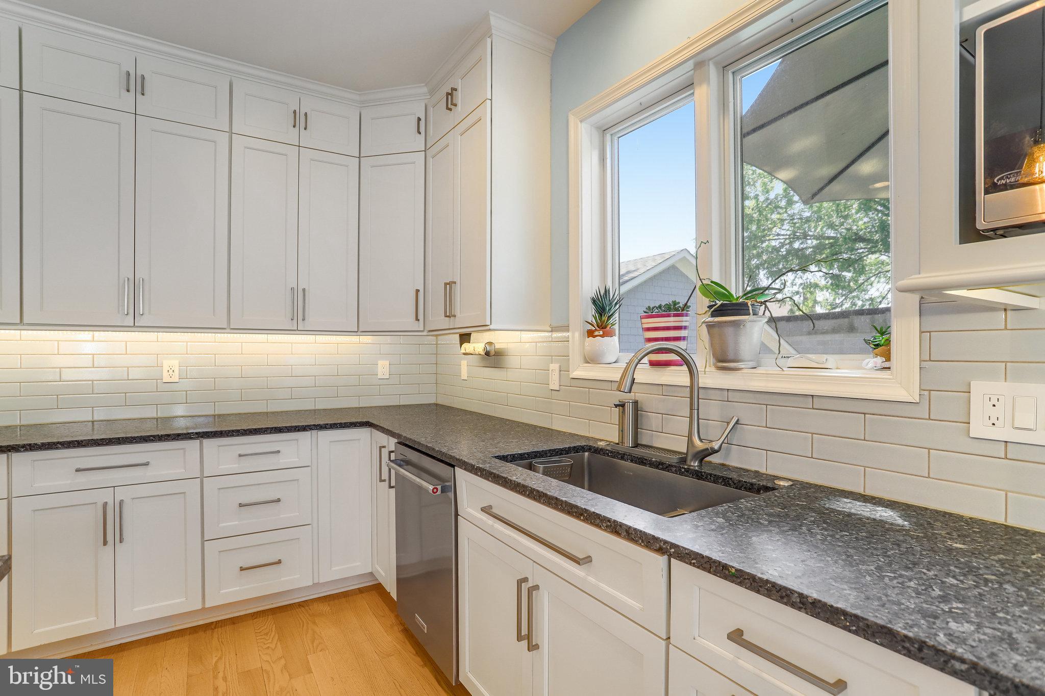 DEL RAY - Residential Lease