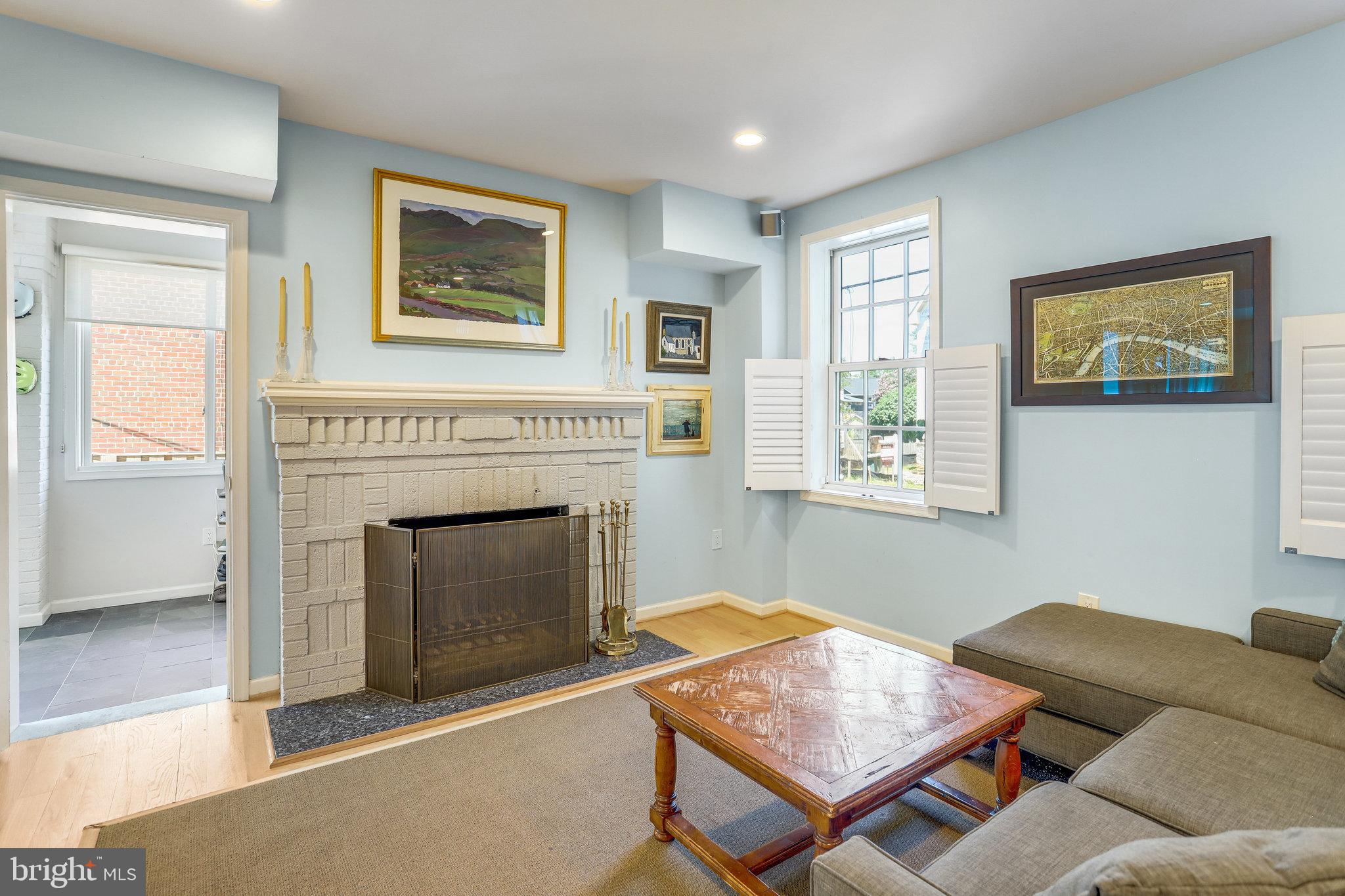 DEL RAY - Residential Lease