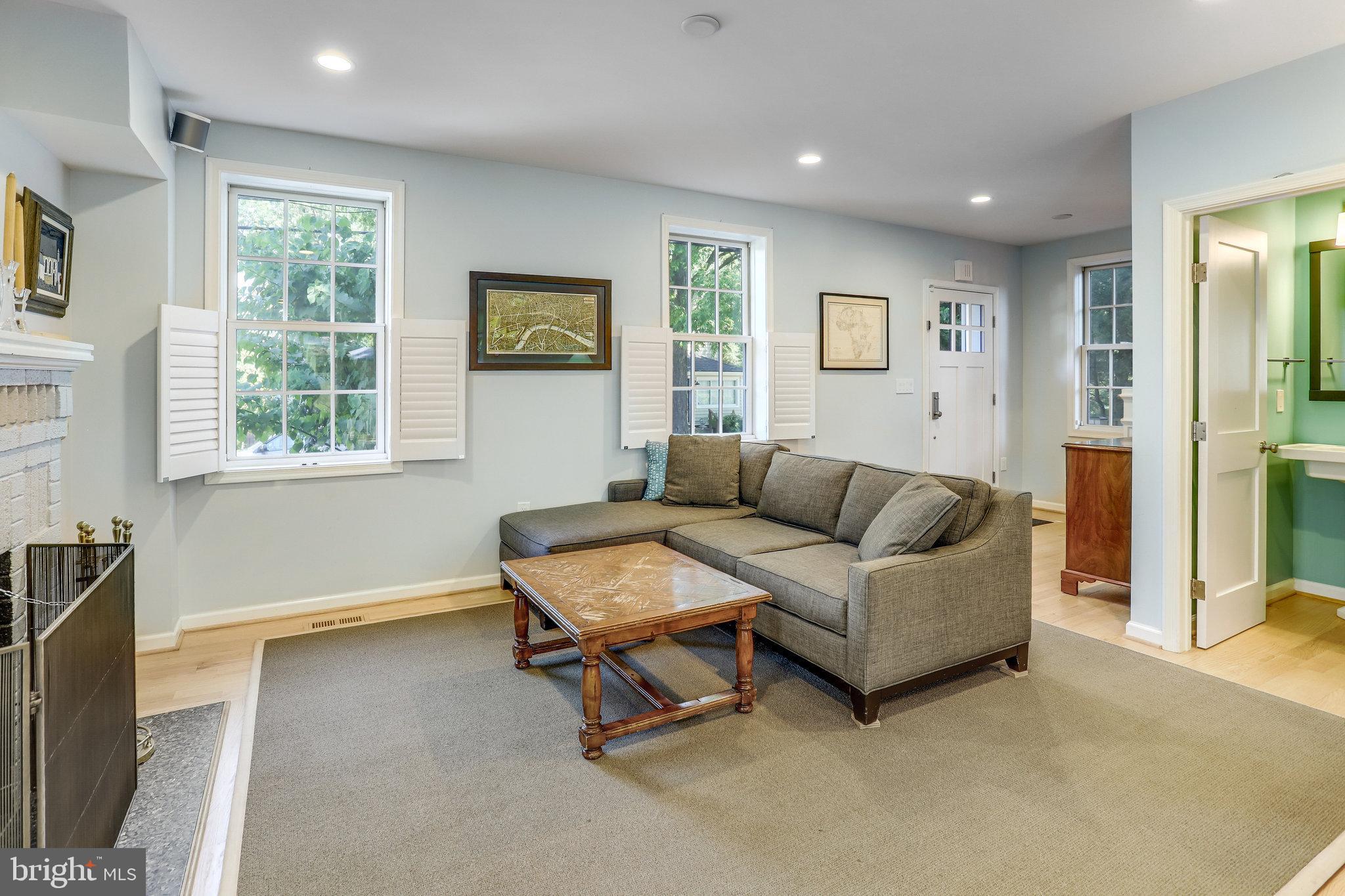 DEL RAY - Residential Lease