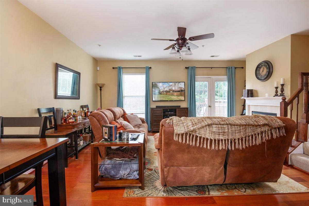 WELLFLEET MEWS - Residential