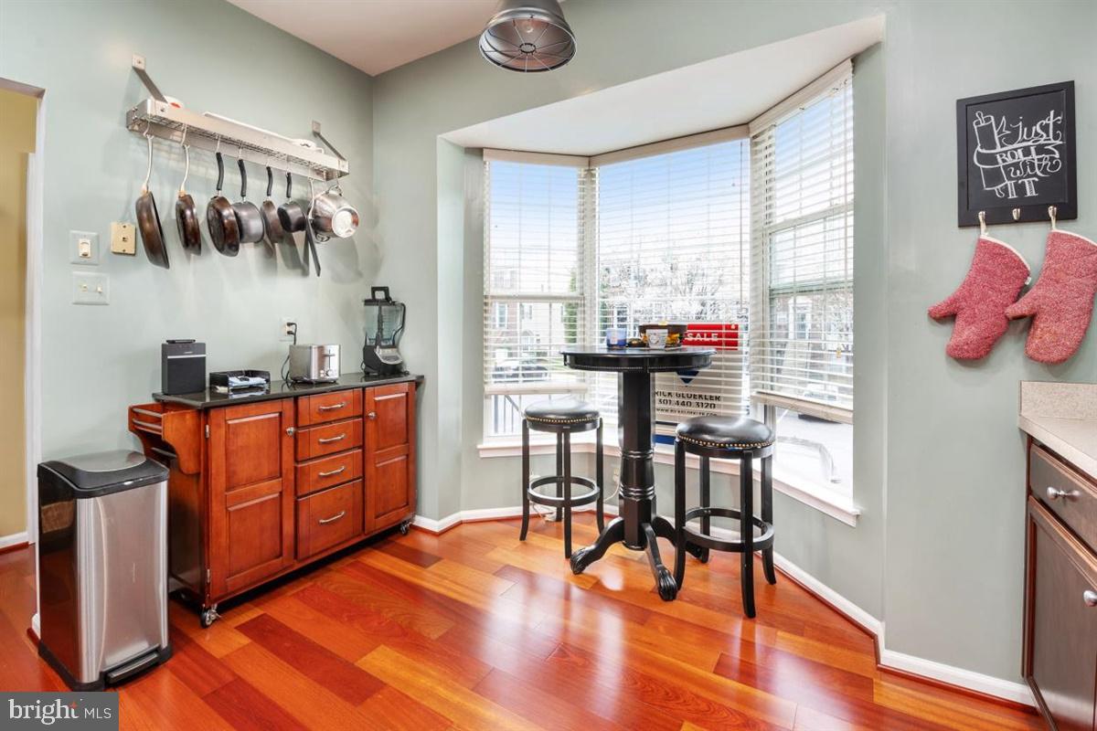 WELLFLEET MEWS - Residential