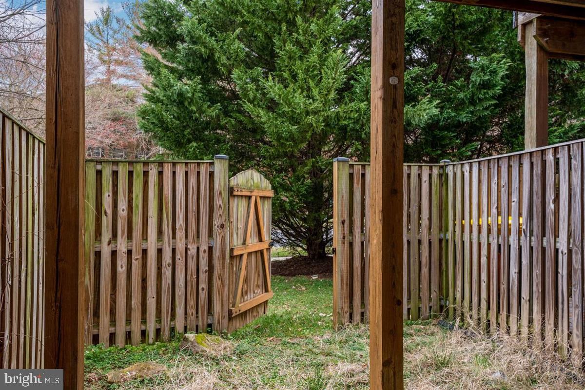 WELLFLEET MEWS - Residential