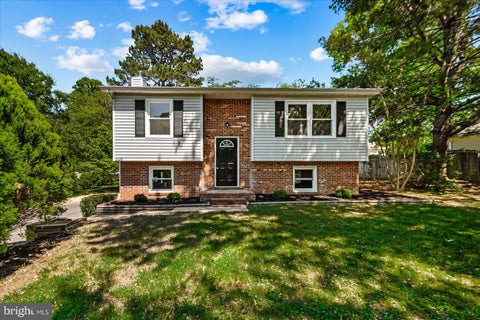 Homes For Sale - 2128 Hamway Drive<br/> FREDERICKSBURG, VA 22407