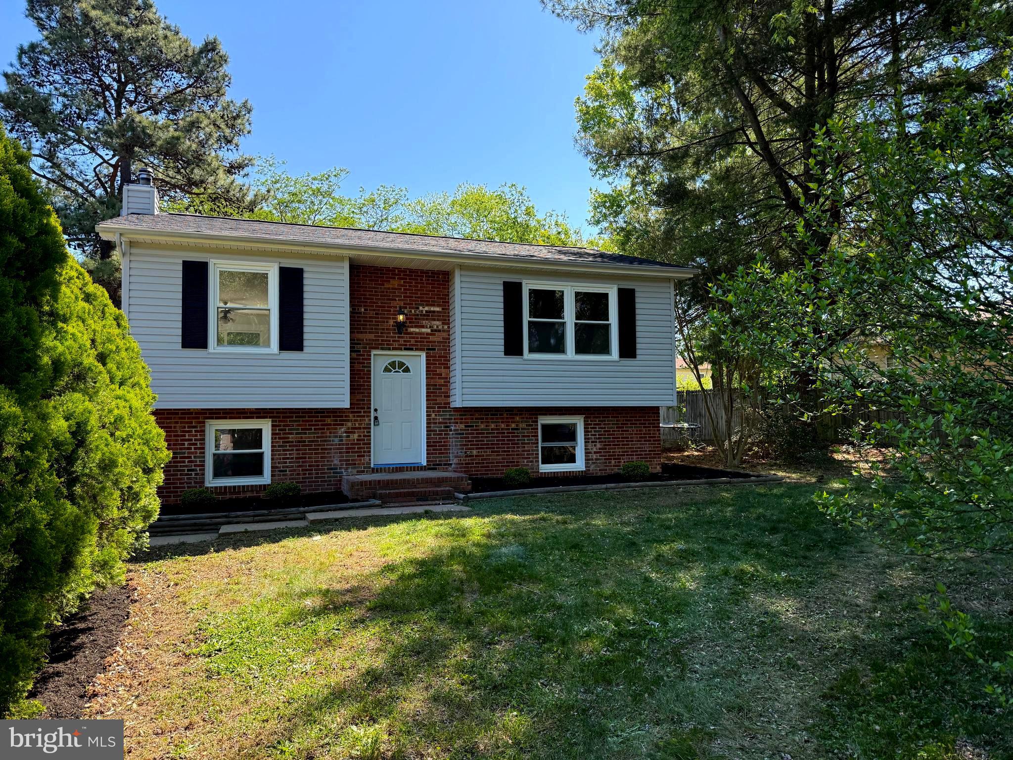 2128 HAMWAY DRIVE