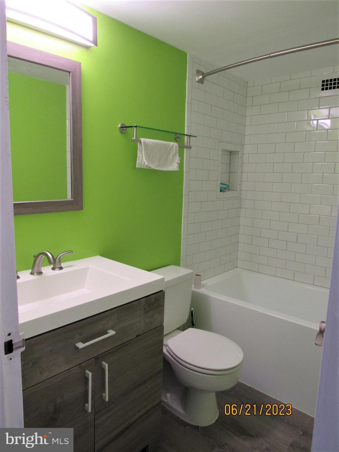 THE CARLTON - Residential Lease