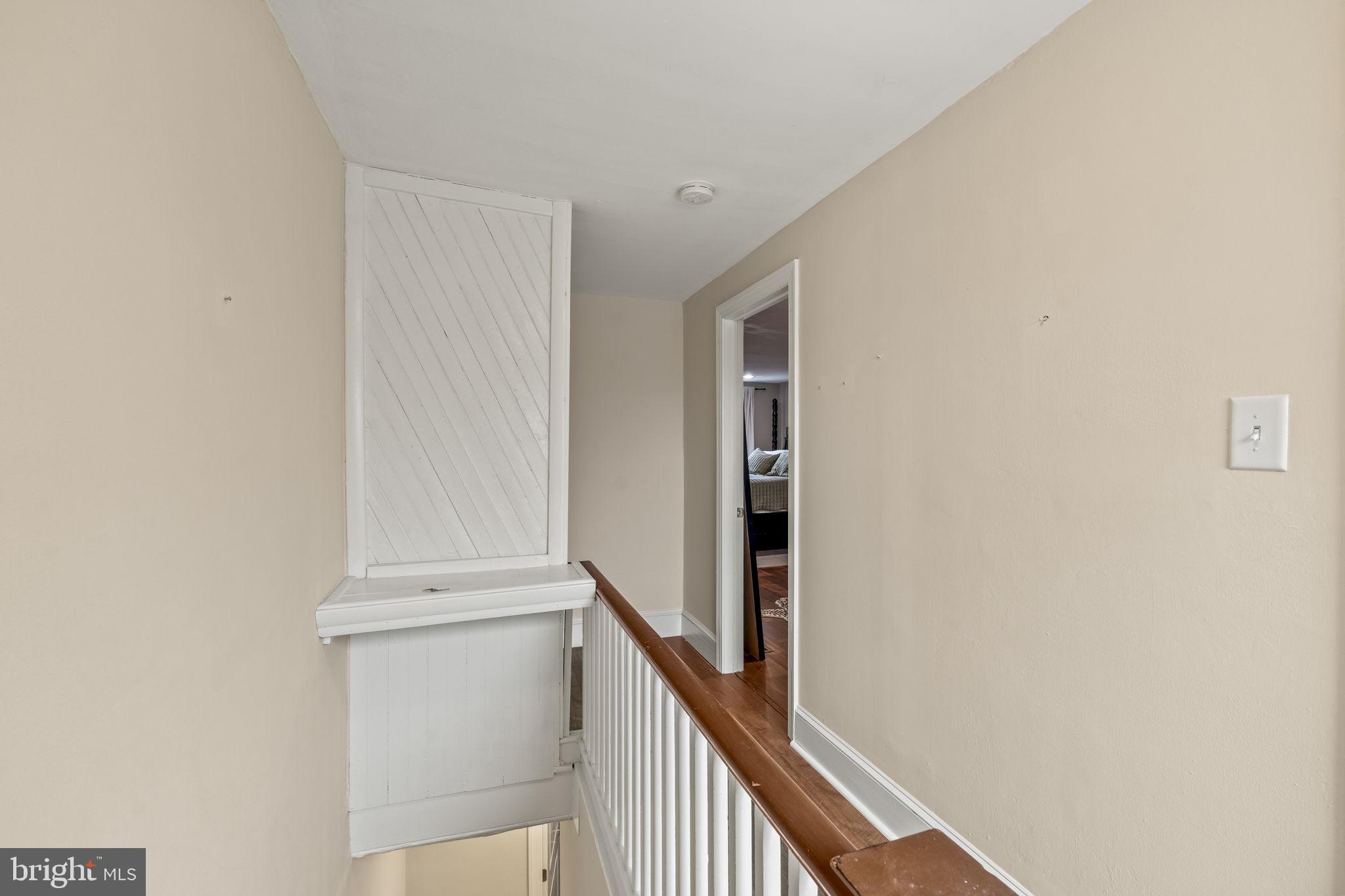 EAST FALLS - Residential