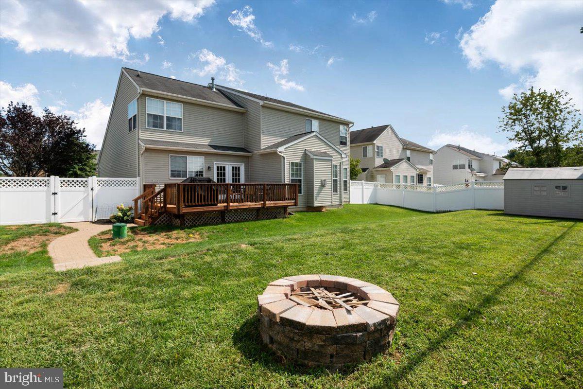 NORTH BROOK - Residential