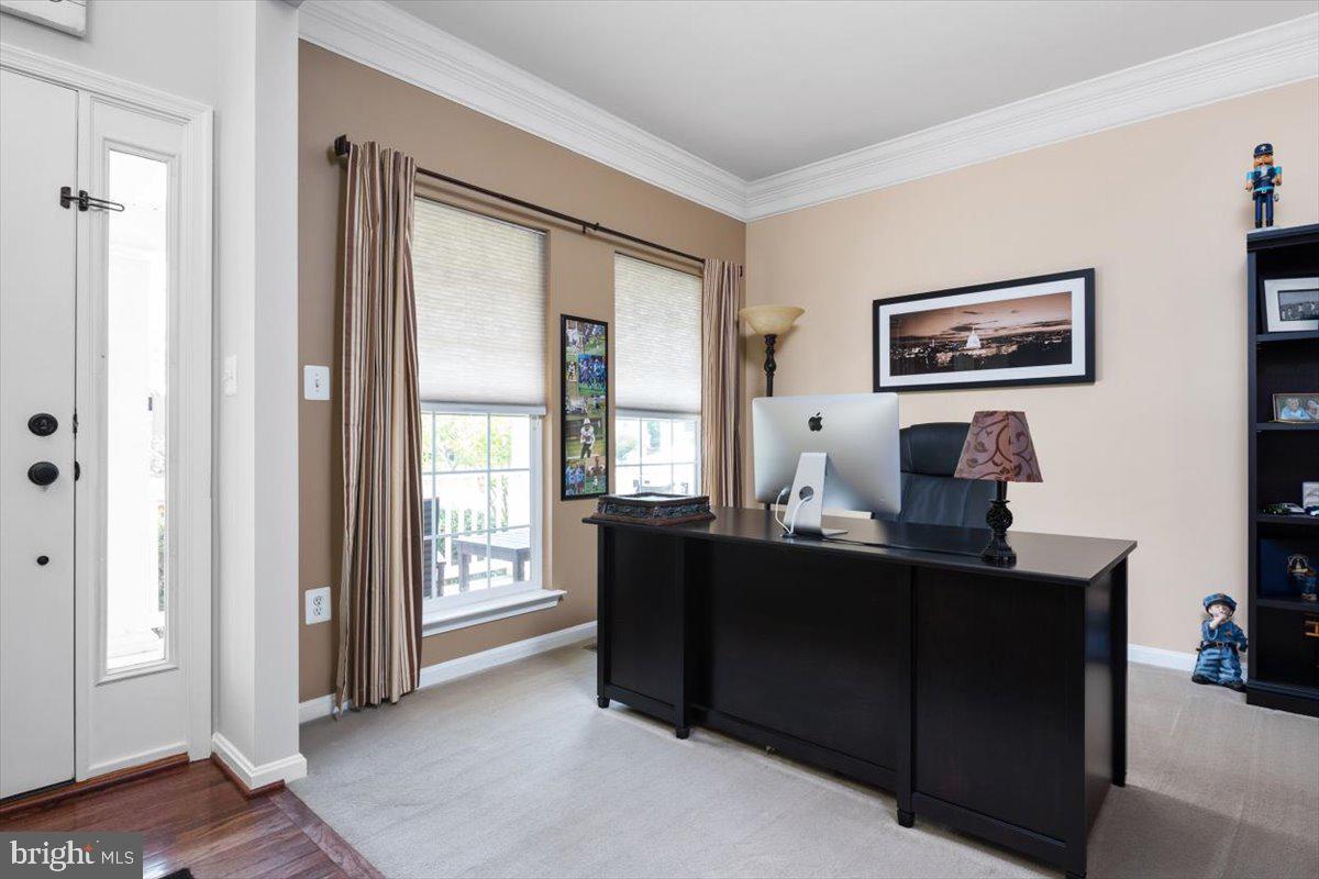 NORTH BROOK - Residential