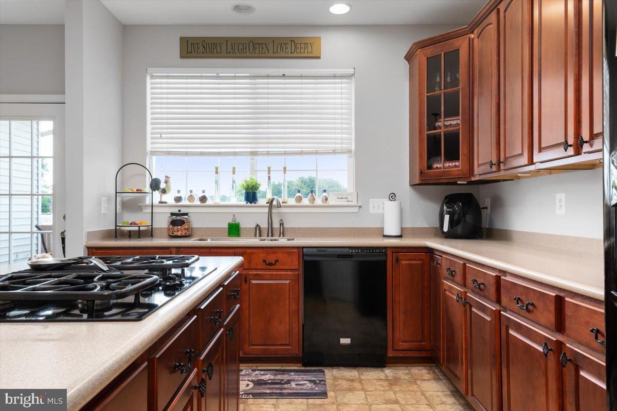 NORTH BROOK - Residential