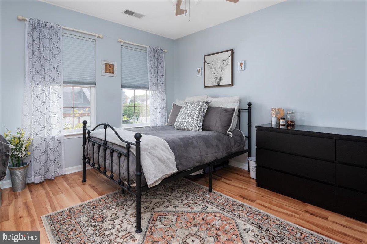 NORTH BROOK - Residential