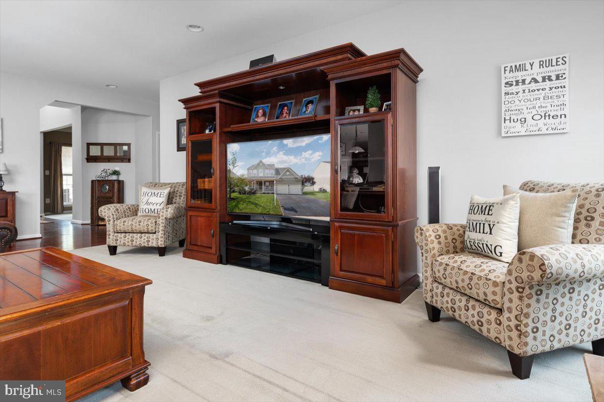 NORTH BROOK - Residential