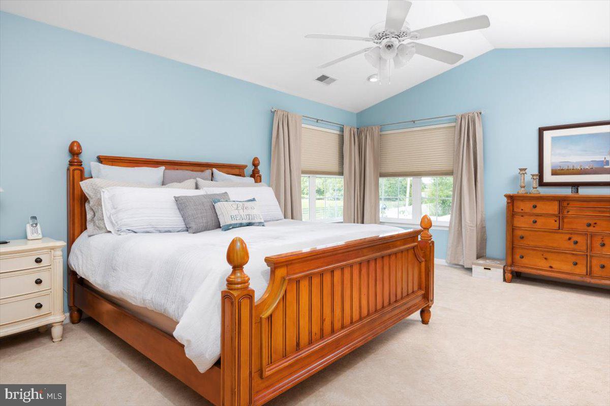 NORTH BROOK - Residential