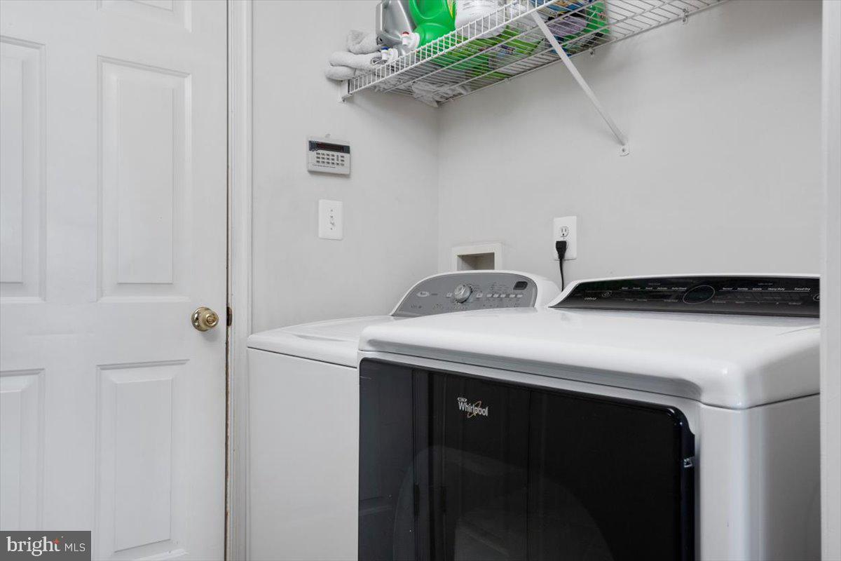 NORTH BROOK - Residential