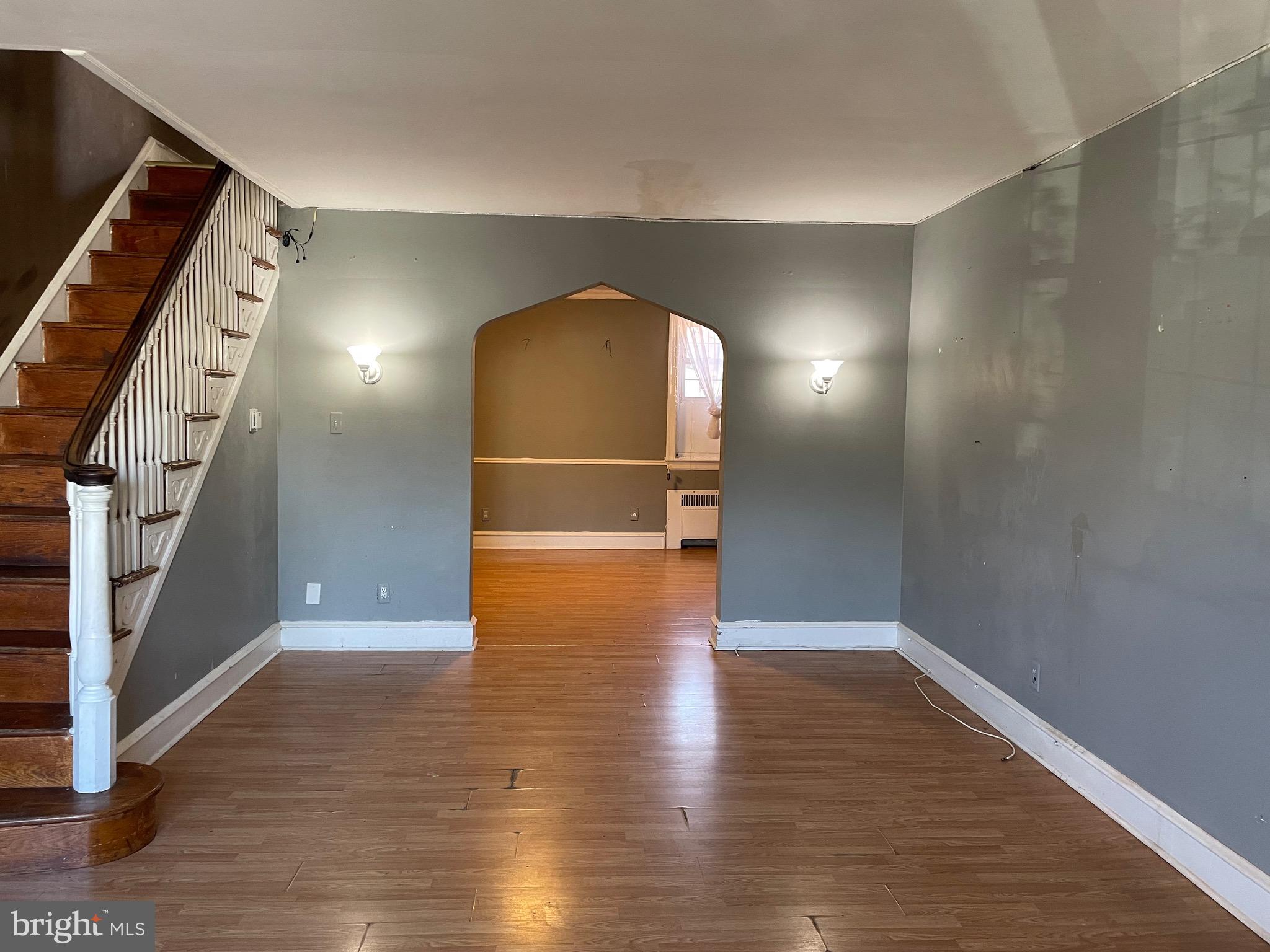 MAYFAIR (EAST) - Residential