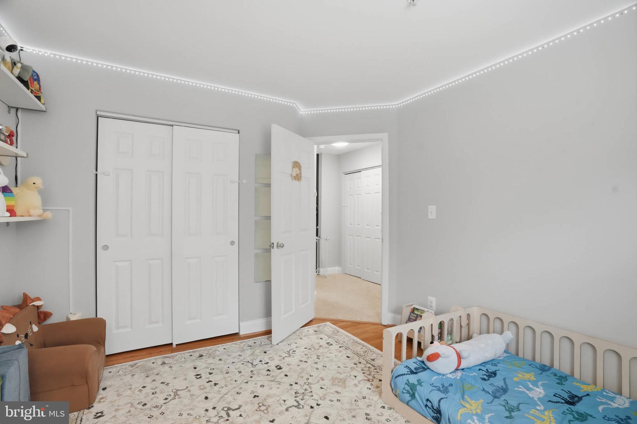 RIVER COLONY - Residential