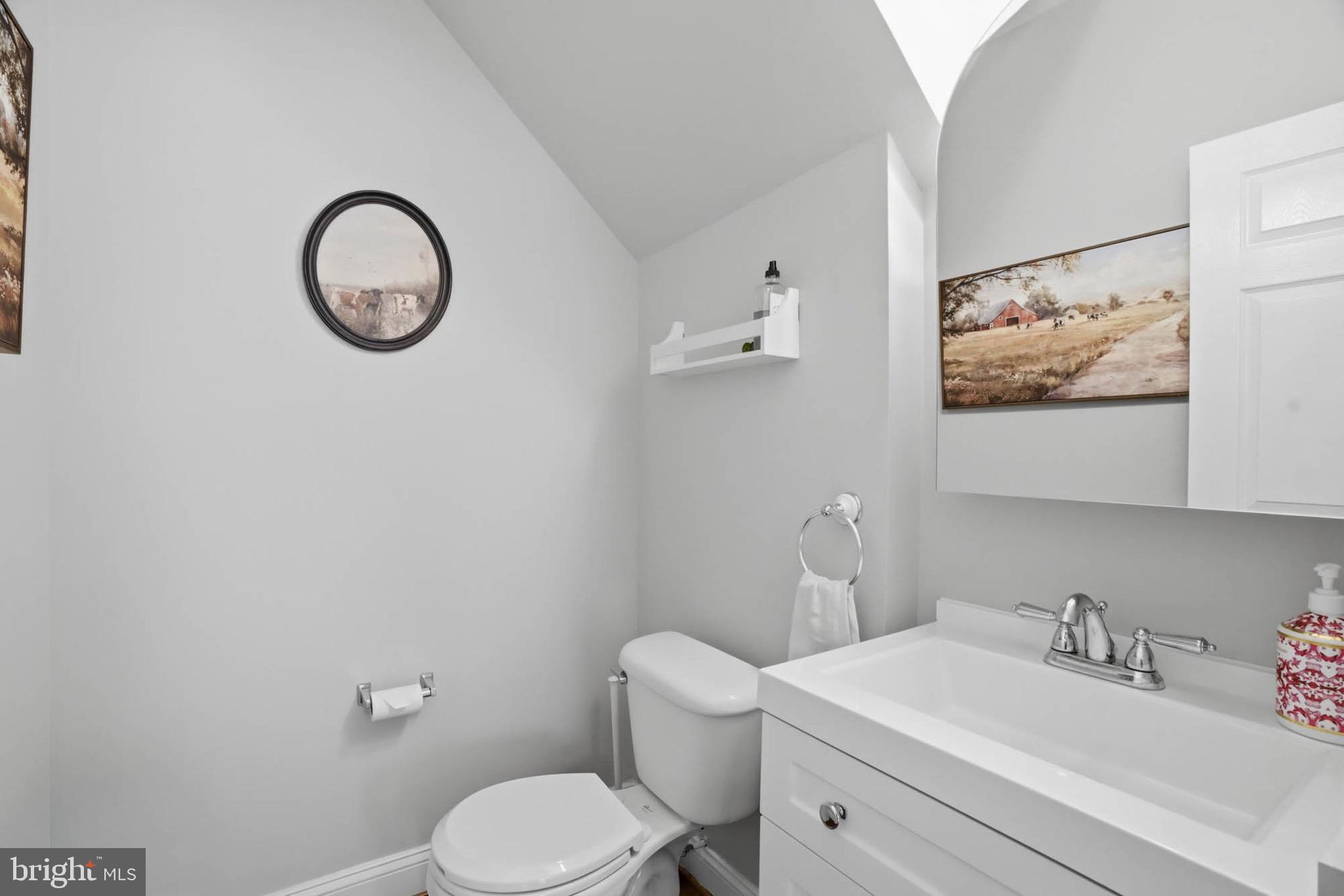 RIVER COLONY - Residential