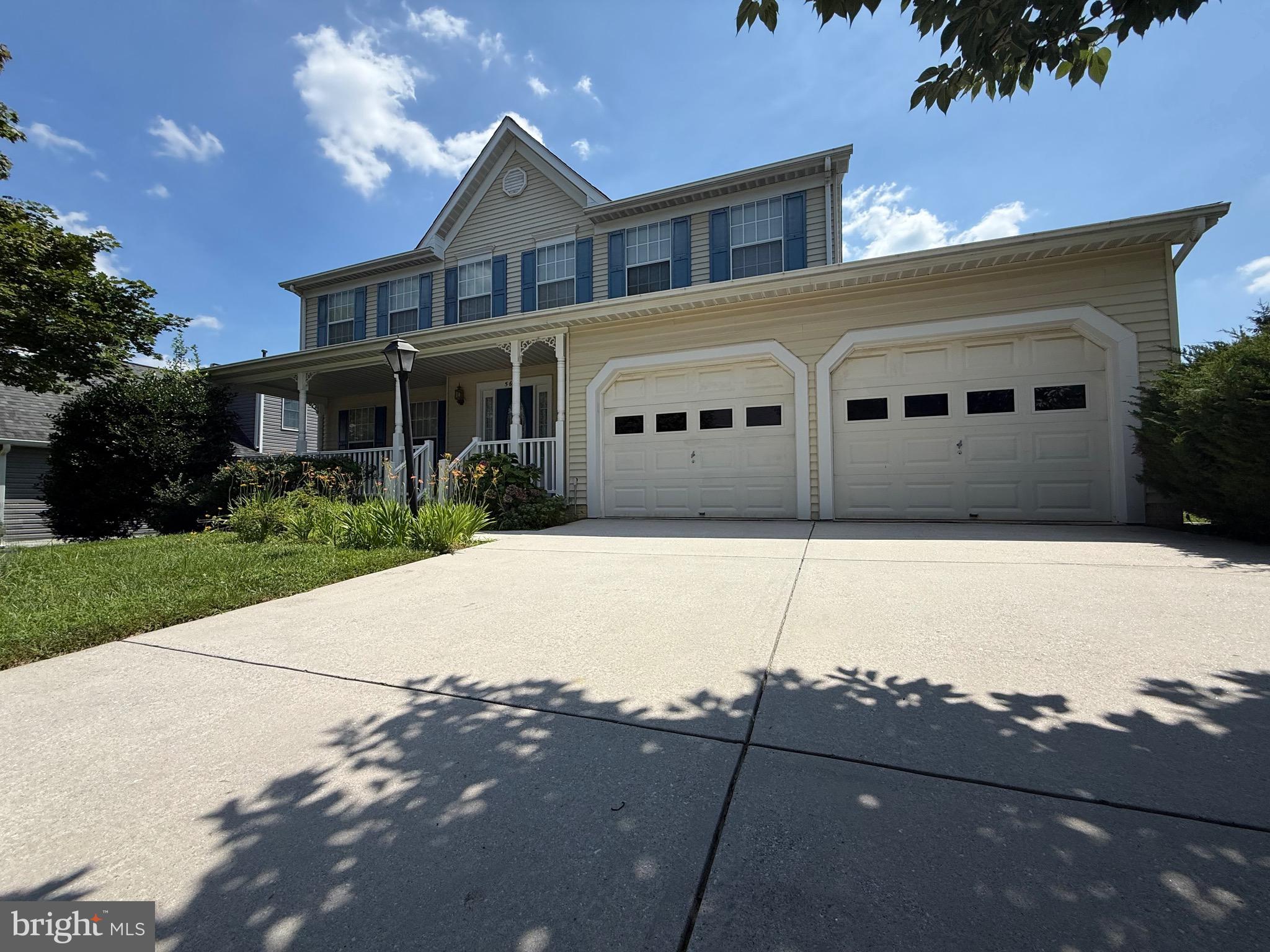 5607 ROCKBRIDGE COURT