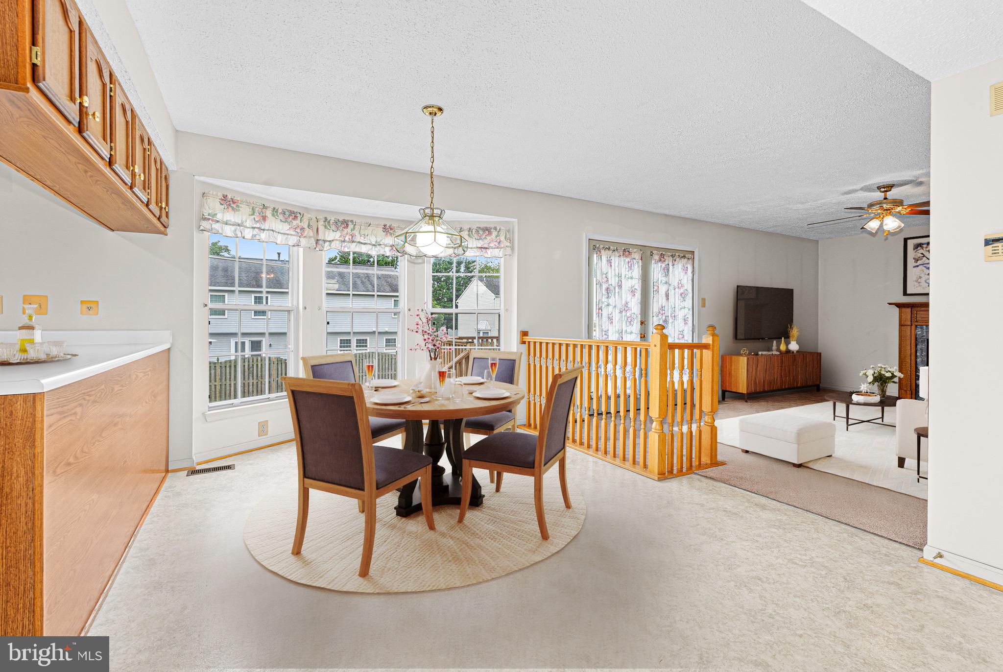 5607 ROCKBRIDGE COURT