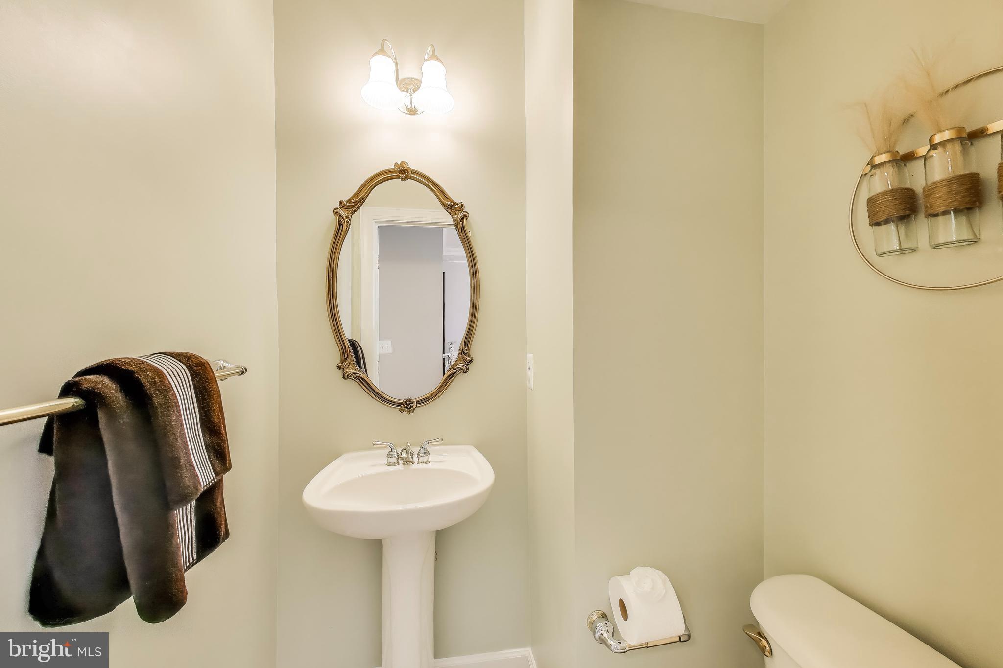 LAUREL CREST - Residential