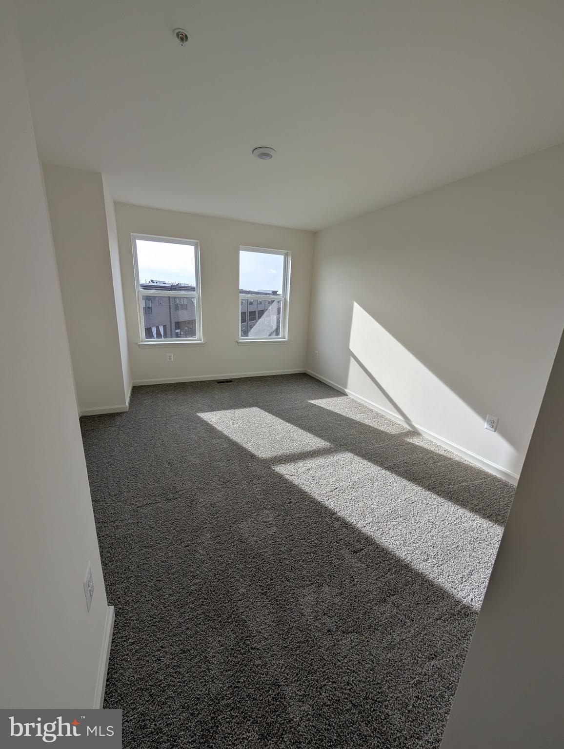 PADDOCK POINTE - Residential Lease