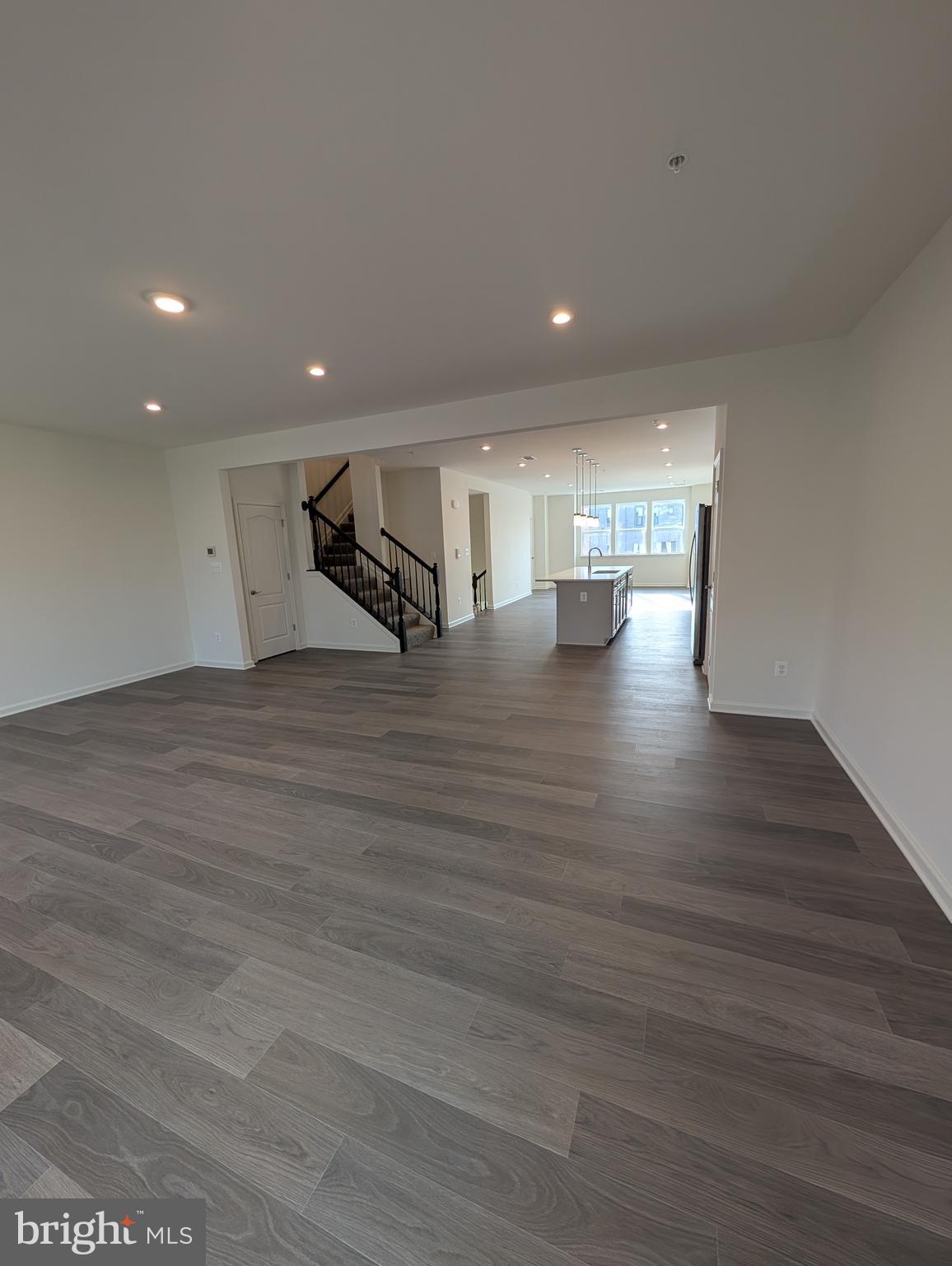 PADDOCK POINTE - Residential Lease