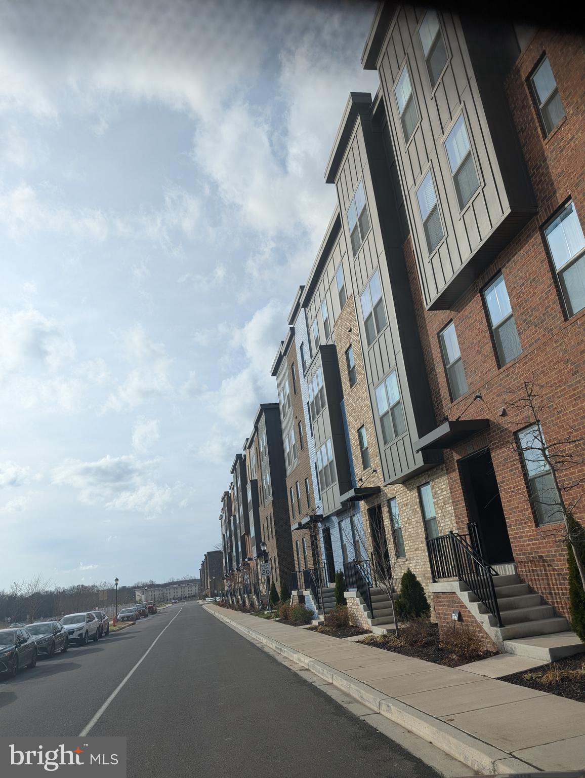 PADDOCK POINTE - Residential Lease