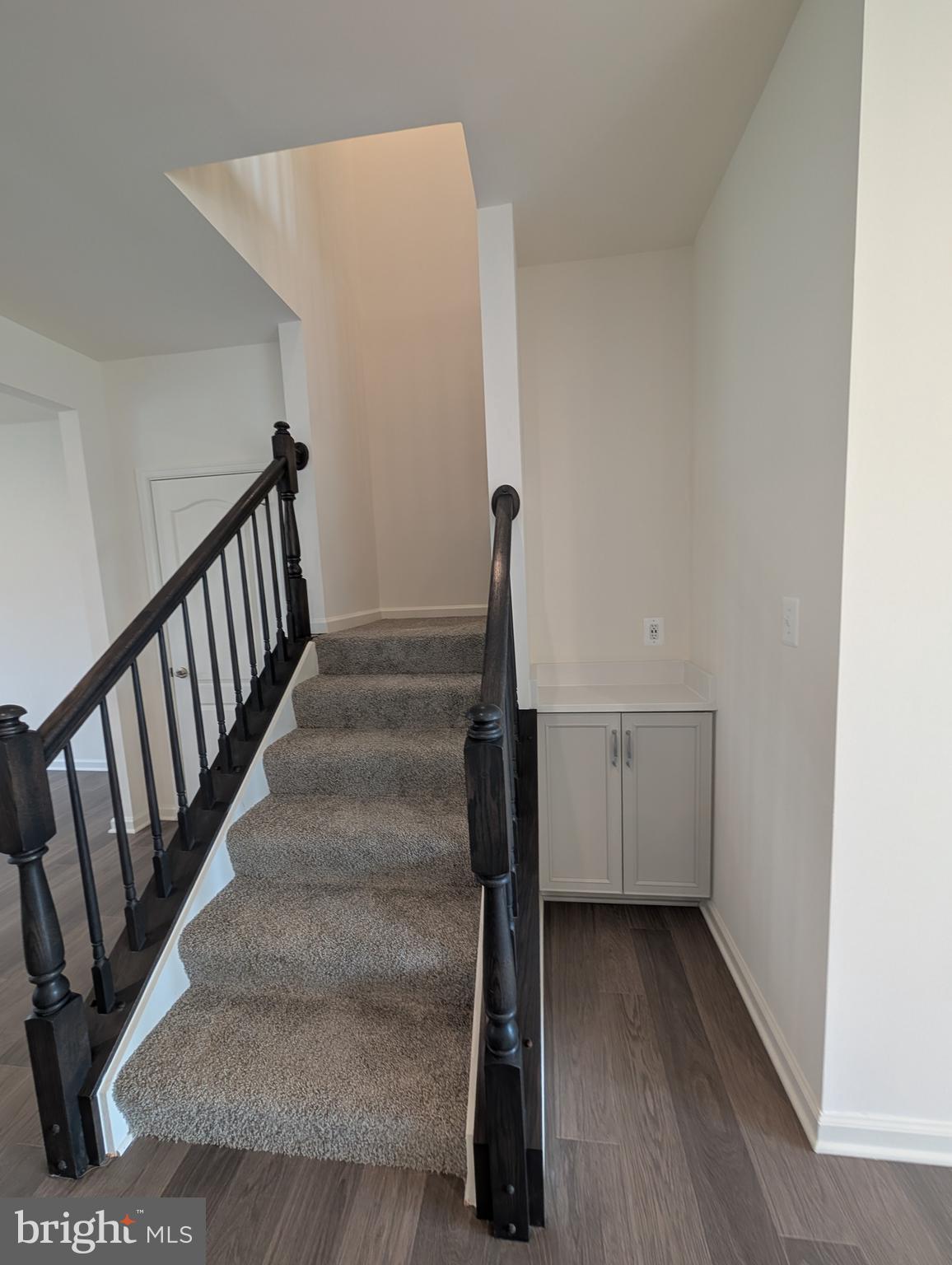 PADDOCK POINTE - Residential Lease