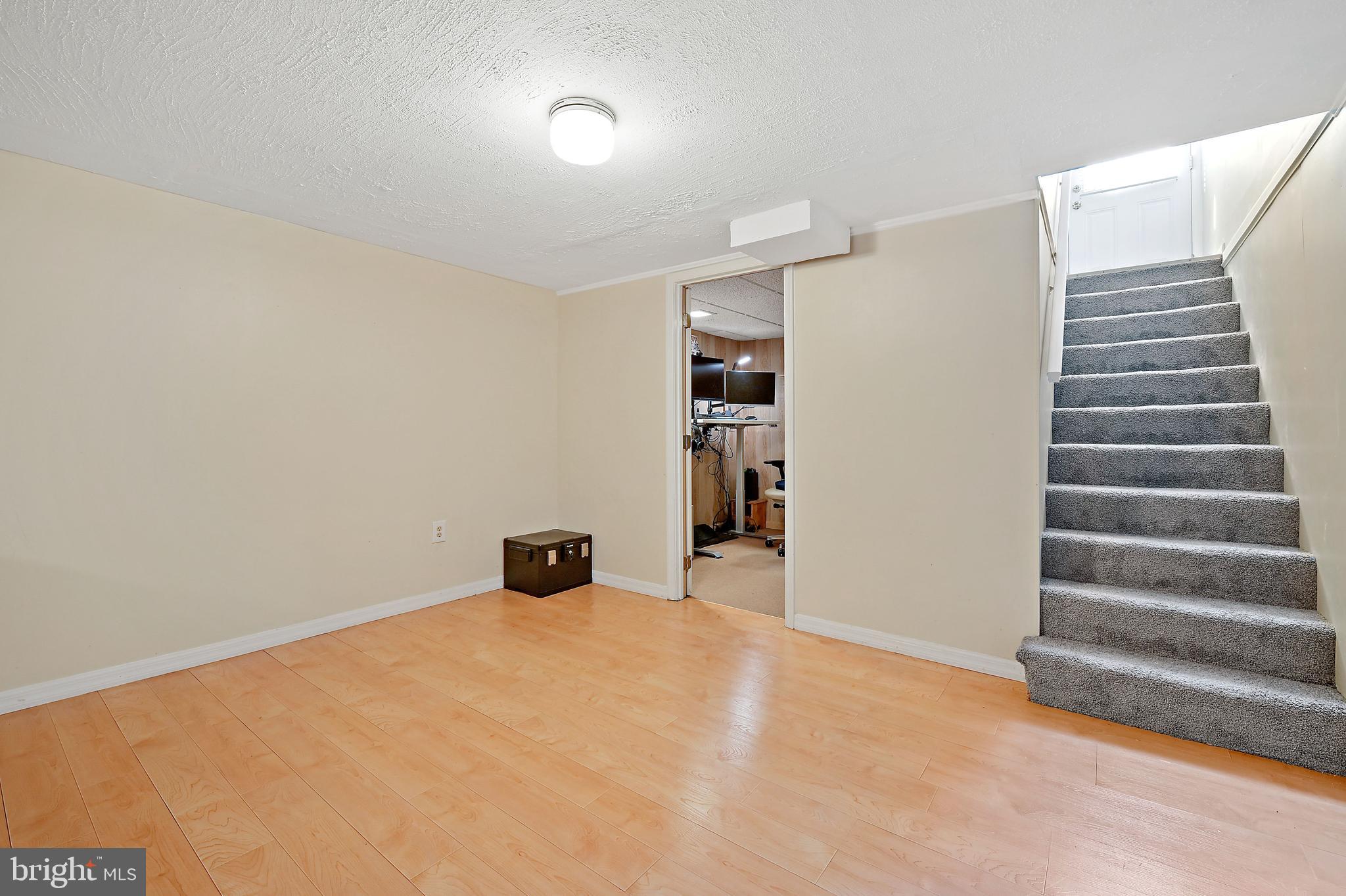 WESTVIEW PARK - Residential