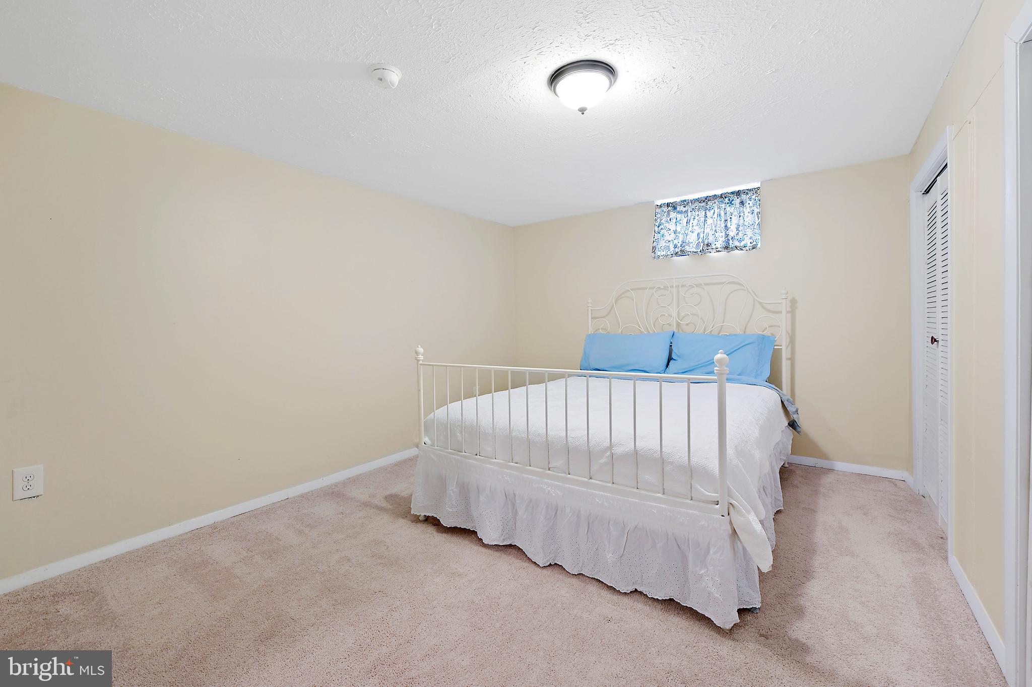 WESTVIEW PARK - Residential