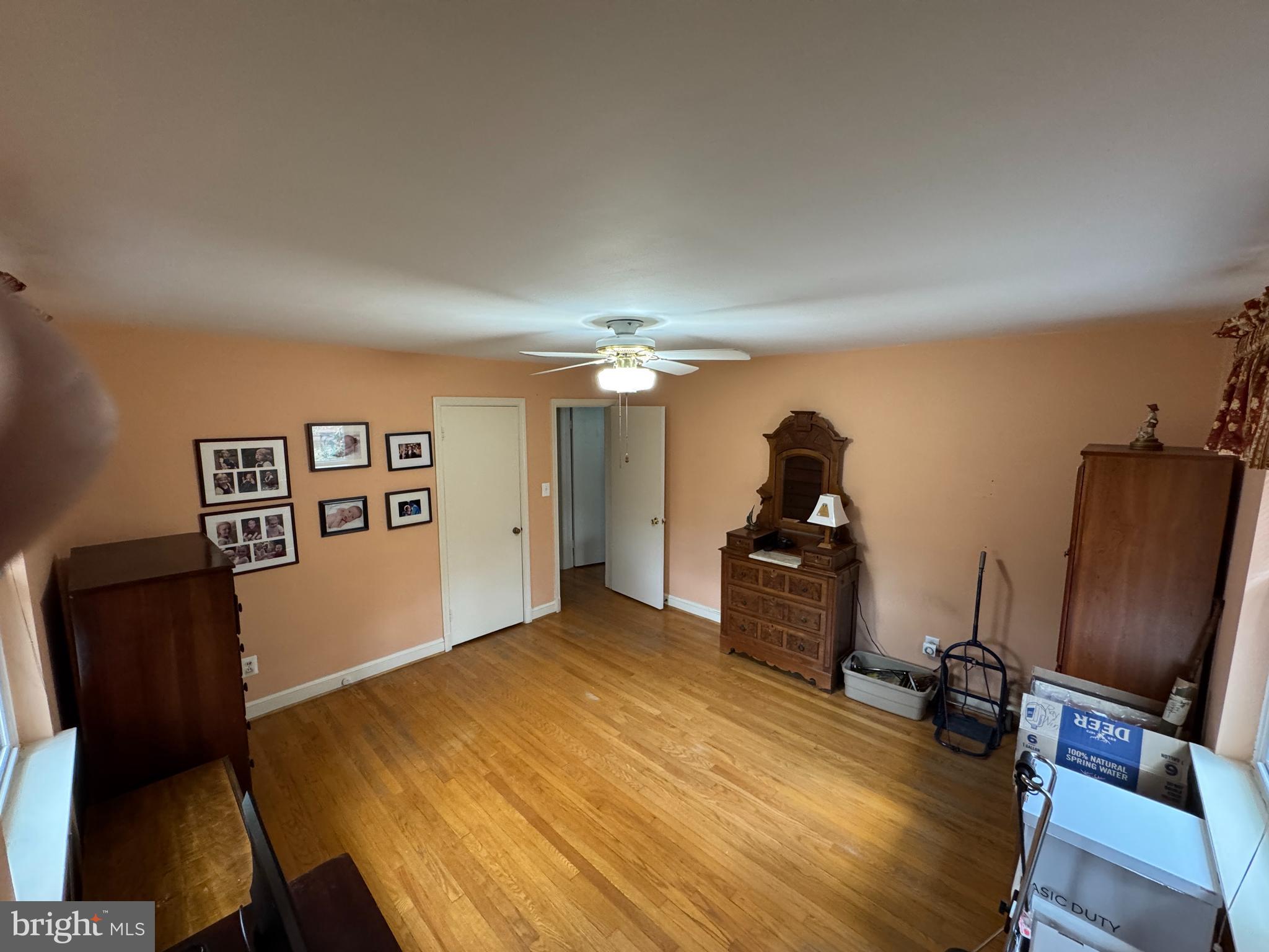 LAYTONSVILLE OUTSIDE - Residential