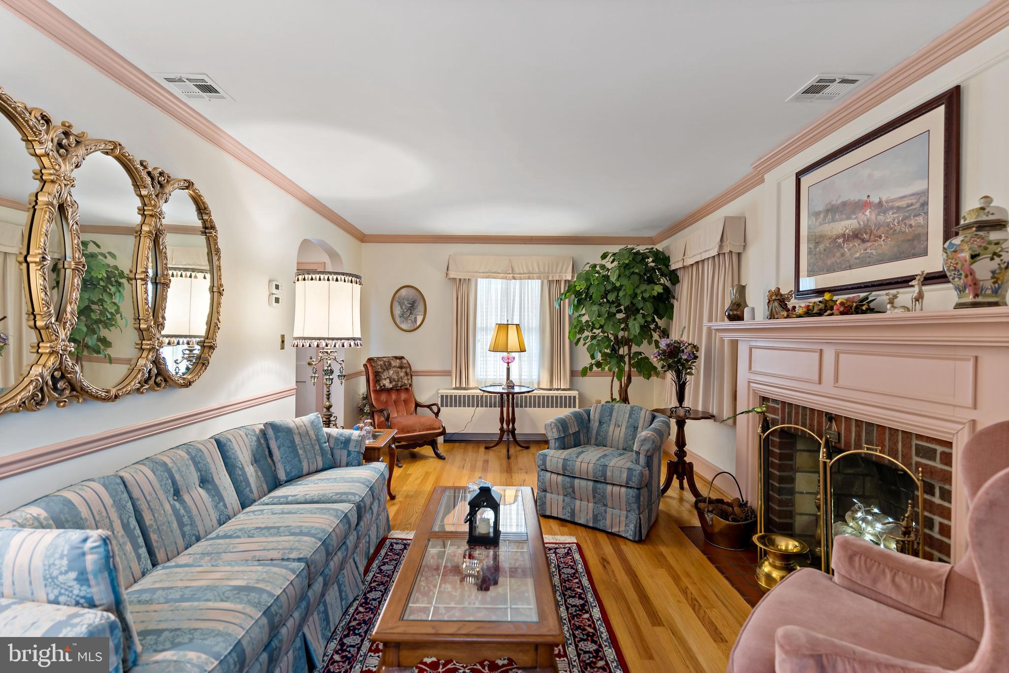 BERKELEY MANOR - Residential