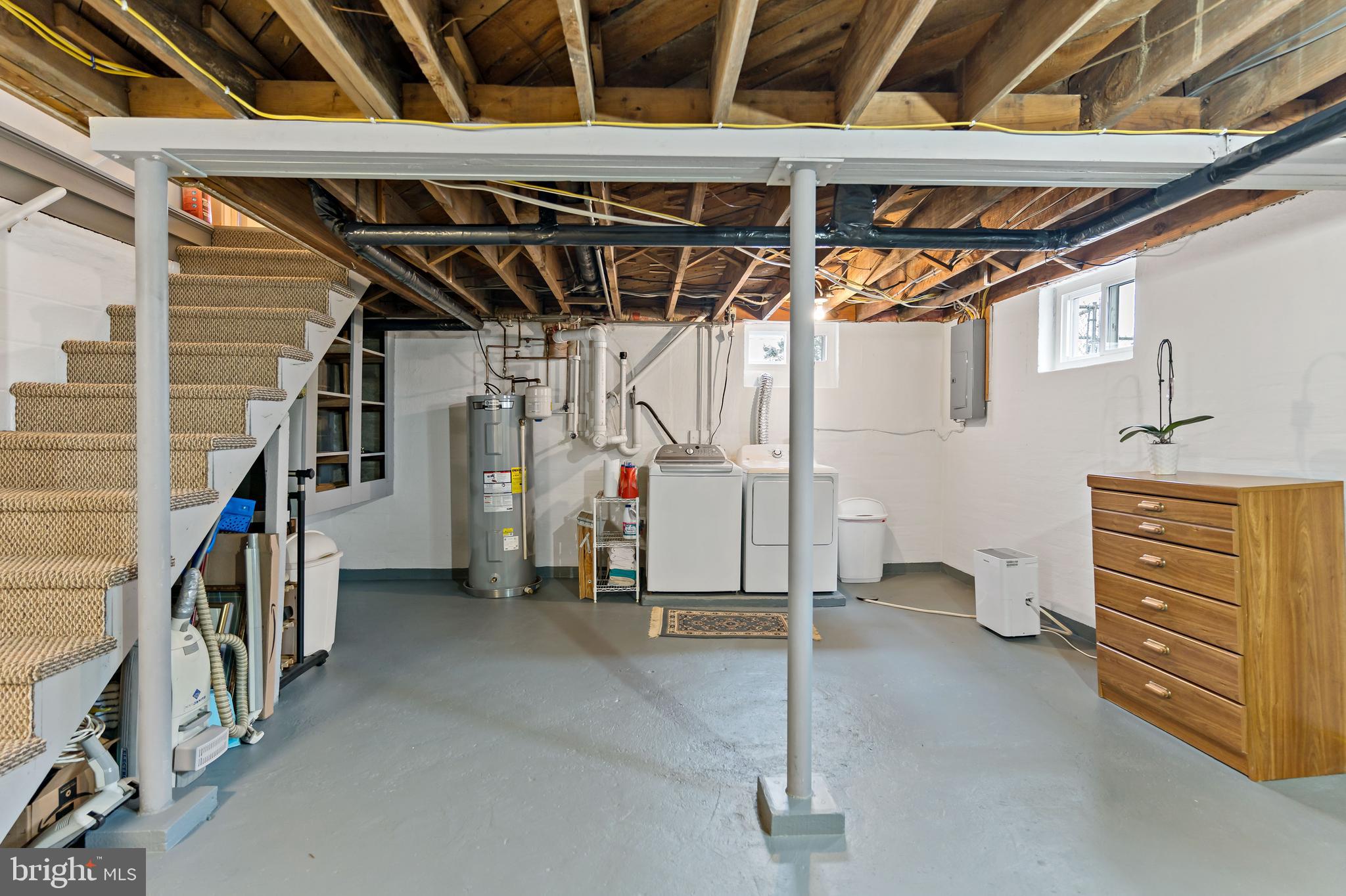 BERKELEY MANOR - Residential