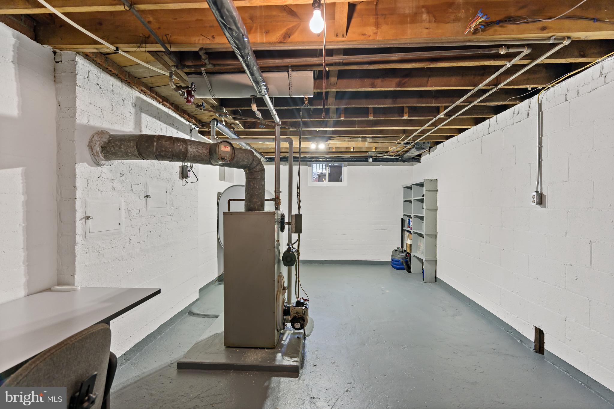 BERKELEY MANOR - Residential